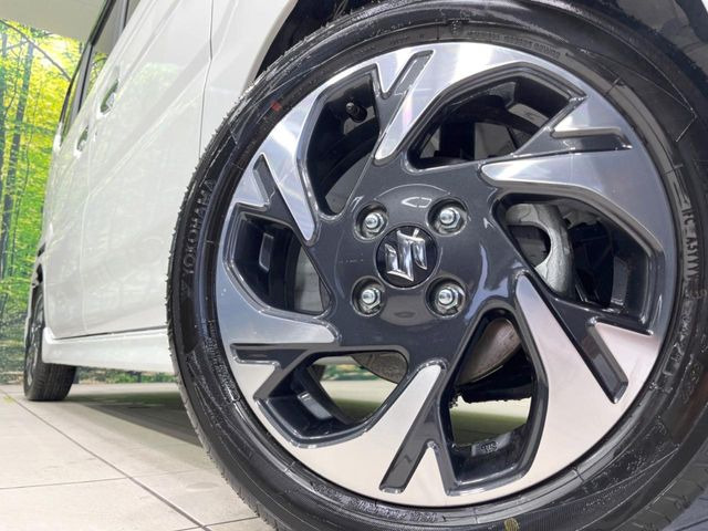 �y����15�C���`�A���~�z�C�[���z�O�ςɃ}�b�`���������A���~�z�C�[���𑕒����Ă���܂��B�e��ЊO�A���~�z�C�[����A�X�^�b�h���X�^�C�����戵�����Ă���܂��B���񂲑��k����������