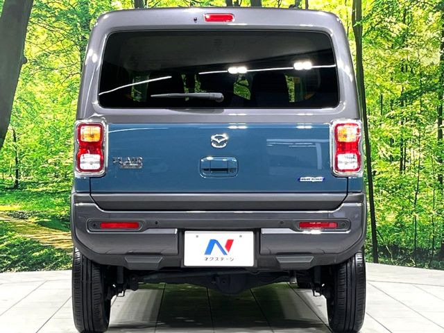 安心の最長10年・走行無制限保証(有償)をご用意。保証内容も充実はもちろん、無料点検&オイル交換や、年中無休の全国・24時間ロードサービスも付帯されておりますのでご安心下さい。