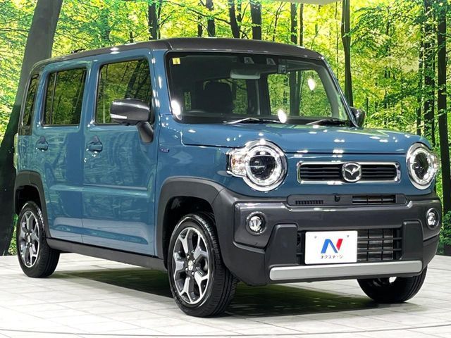 高透明度のガラス皮膜で撥水はもちろん、上質なツヤ・光沢を実現。紫外線や酸性雨から大切な愛車を保護し、色あせ・劣化を防止。「弾スプラッシュコート」、「弾プリミッサコート」からお選びいただけます。