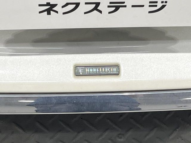 【モデリスタエアロ】人気のモデリスタエアロを装着!クルマの外観がよりスタイリッシュになり、街中で存在感あふれる1台に♪将来買い替える時にもリセールに影響しやすく、価値ある人気の装備です!