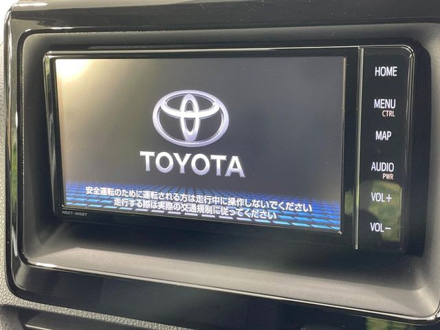 �y�����i�r�z�l�C�̏����i�r�𑕔����Ă���܂��B�i�r�̎g���₷���͂������A�I�[�f�B�I�@�\���[��!�L�����v�◷�s�͂������A�ʋ΂┃�����ȂǕ��i�̃h���C�u���y�����Ȃ�͂���