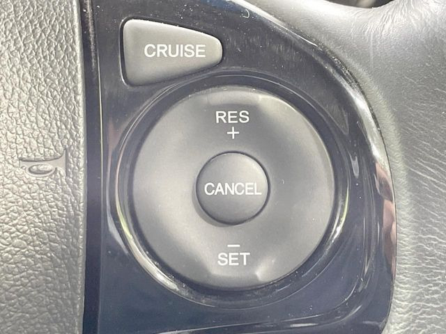 �y�N���[�Y�R���g���[���z�������H�����N���N���s�B�A�N�Z���𗣂��Ă���葬�x�ő��s���ł��A�������^�]���̕��S���y��!�����E�������ȒP�ȃX�C�b�`����Œ����ł��܂��B