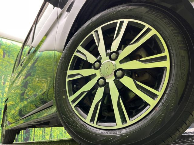 �y����14�C���`�A���~�z�C�[���z�O�ςɃ}�b�`���������A���~�z�C�[���𑕒����Ă���܂��B�e��ЊO�A���~�z�C�[����A�X�^�b�h���X�^�C�����戵�����Ă���܂��B���񂲑��k����������