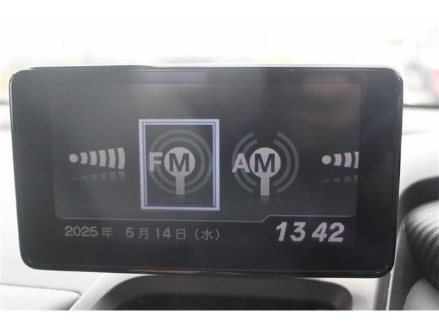 大好評のボディコーティング「ハイモースコート」もご納車までに施工可能。雨染みや線傷など中古車だからと諦めていませんか?ピカピカの状態でお乗り出しいただけます。