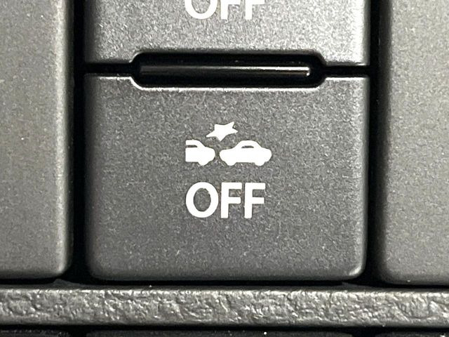 �y�X�Y�L �Z�[�t�e�B�T�|�[�g�z���s���ɑO���̎ԗ�����F�����A�Փ˂������Ȏ��͌x��ƃu���[�L�ŏՓˉ���Ɣ�Q�y�����A�V�X�g�B�����S�Ƀh���C�u�����y���݂��������܂��B