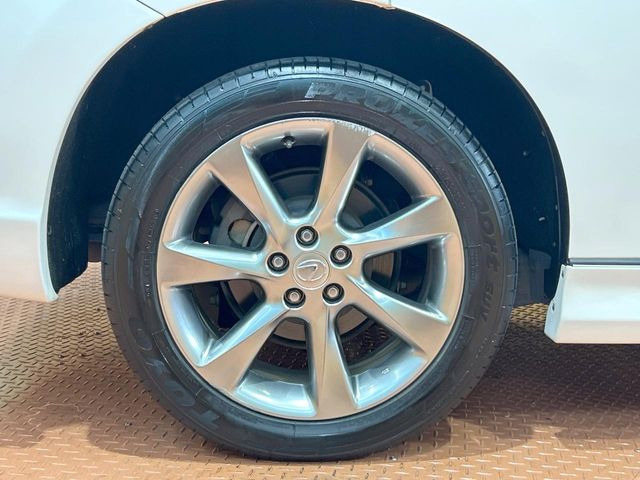 �y����17�C���`�A���~�z�C�[���z�O�ςɃ}�b�`���������A���~�z�C�[���𑕒����Ă���܂��B�e��ЊO�A���~�z�C�[����A�X�^�b�h���X�^�C�����戵�����Ă���܂��B���񂲑��k����������