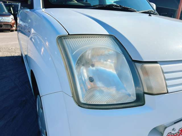 LED���C�g�ւ��ύX�\�ł�!����]�̍ۂɂ͓��X�X�^�b�t�܂ł��C�y�ɂ����k������!