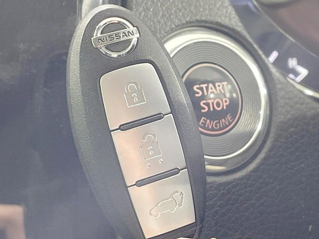 �y�C���e���W�F���g�L�[�z�J�o����|�P�b�g�ɓ��ꂽ�܂܂ł��h�A�̎{���E�������\�ȃX�}�[�g�L�[�𑕔��B�G���W���̃I���E�I�t�����J�M�����o���K�v����������Ƃ��Ă��֗��ł���