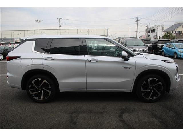 ���Ǝҗl�ւ̔̔��͂��f�肳���Ă��������܂��B �Ԍ������ԗ��̏ꍇ�́A�Ԍ����擾�������x�������z�ŕ\�����Ă���܂��B