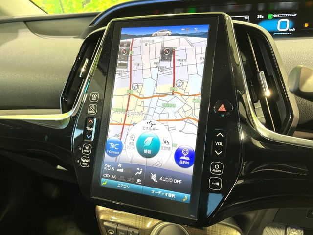 【メーカー純正11.6型ナビ】インテリアに溶け込むスタイリッシュな「専用設計」メーカーナビを装備♪視認性や操作性など基本性能にも優れ、より上質なカーライフをお楽しみいただけます。