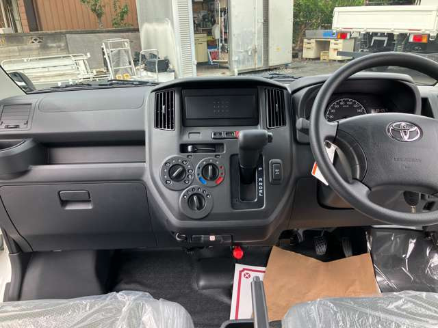 �I�[�f�B�I���X�ł��D���ȃ^�C�v�̃��f�B�A�𑕒����ĉ��K�Ȏԓ����C�t����