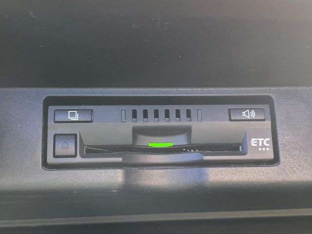 【ETC】高速道路の料金所をストレスなく通過!話題のスポットやサービスエリアに多い「スマートIC」利用時は必須のアイテムです。当店でセットアップを実施、ご納車当日からすぐにご利用いただけます!