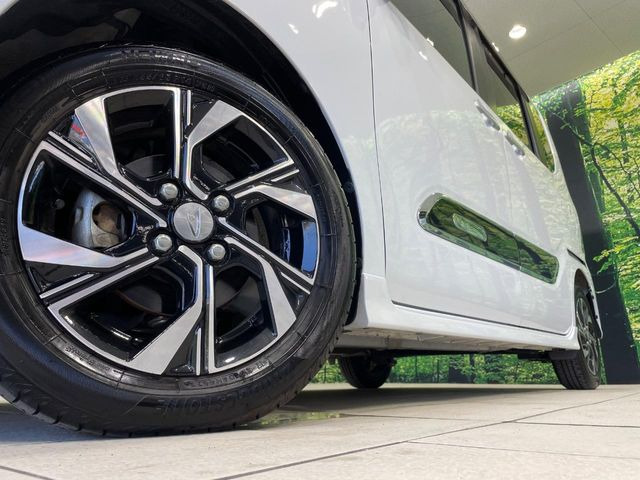 【純正14インチアルミホイール】外観にマッチした純正アルミホイールを装着しております。各種社外アルミホイールや、スタッドレスタイヤも取扱いしております。是非ご相談ください♪