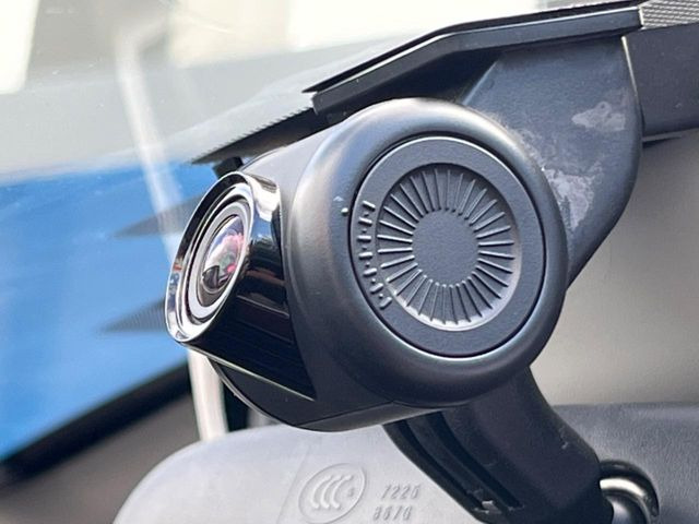 �y�h���C�u���R�[�_�[�z���S�E���S�ȃJ�[���C�t�ɕK�{�̃h���C�u���R�[�_�[�𑕔�!���s���͂������A������^�]�⎖�̂ɑ��������ۂ̏󋵂��f���ŋL�^���A����̃��X�N�ɔ����܂��B