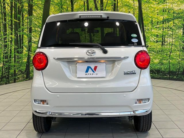 安心の最長10年・走行無制限保証(有償)をご用意。保証内容も充実はもちろん、無料点検&オイル交換や、年中無休の全国・24時間ロードサービスも付帯されておりますのでご安心下さい。