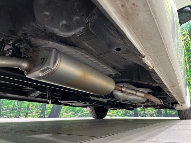 下回りがきれいなうちに、防錆加工の施工がオススメ。降雪地域はもちろん、沿岸部にお住いの方や、趣味でマリン・ウィンタースポーツをされる方にご好評いただいております。