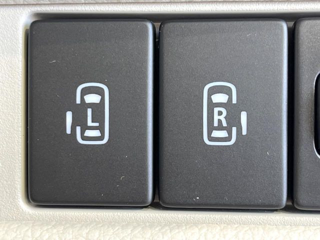 �y�����p���[�X���C�h�h�A�z�X�}�[�g�L�[��^�]�Ȃ̃X�C�b�`�Ō�ȗ����X���C�h�h�A�̊J���\���d��������͂����ăh�A���J����K�v�������A�����Ȃ��q�l�ł��ȒP�ɊJ���߂ł����K�ł���