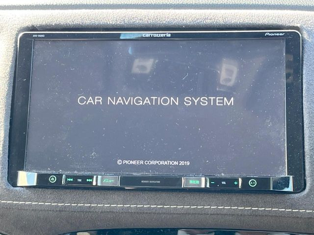 【ナビゲーション】目的地までしっかり案内してくれる使いやすいナビ。Bluetooth接続すればお持ちのスマホやMP3プレイヤーの音楽を再生可能!毎日の運転がさらに楽しくなります!!