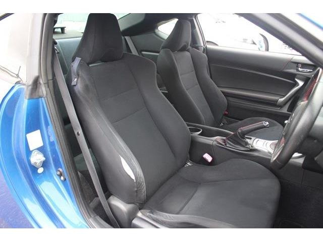 �̔��͂����X���������邨�q�l����ł��B���Ǝҗl�ւ̔̔��͂��f�肳���Ă��������܂��B�Ԍ������ԗ��̏ꍇ�́A�Ԍ����擾�������x�������z�ŕ\�����Ă���܂��B