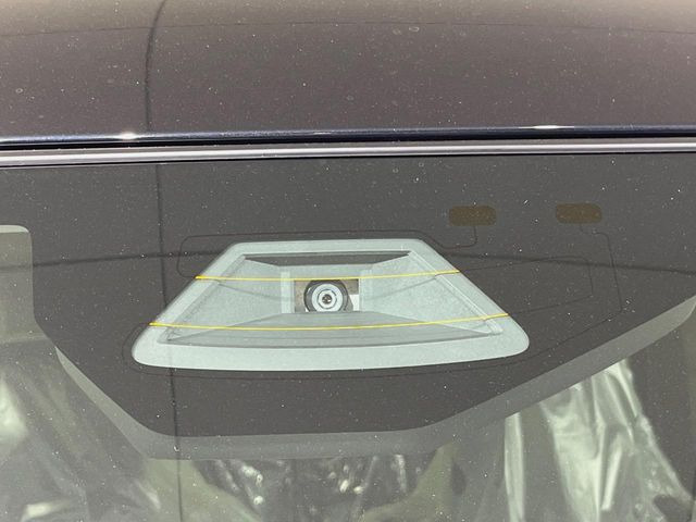 �y�X�Y�L �Z�[�t�e�B�T�|�[�g�z���s���ɑO���̎ԗ�����F�����A�Փ˂������Ȏ��͌x��ƃu���[�L�ŏՓˉ���Ɣ�Q�y�����A�V�X�g�B�����S�Ƀh���C�u�����y���݂��������܂��B