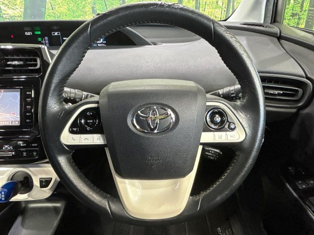 �y�����v�����X�e�A�����O�z�㎿�Ȋv���g�p���邱�ƂŁA��ɂ����������݂ƂĂ��^�]���₷���n���h���ł���