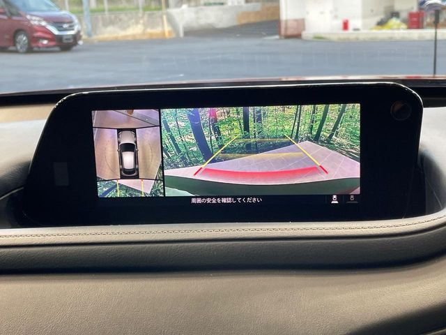 �y360&deg;�r���[���j�^�[�z��p�̃J�����ɂ��A�ォ�猩���낵���悤�Ȏ��_��360�x�N���}�̎��͂��m�F���邱�Ƃ��ł��܂������p�������m�F���₷���A�����ꏊ�ł̐؂�Ԃ��⒓�Ԃ��X���[�Y�ɍs���܂��B