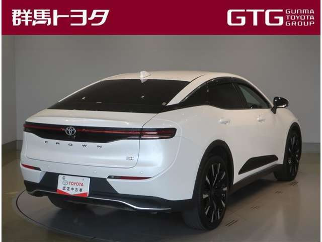 クラウンクロスオーバー2.4 RS アドバンスト E-Four advanced 4WD