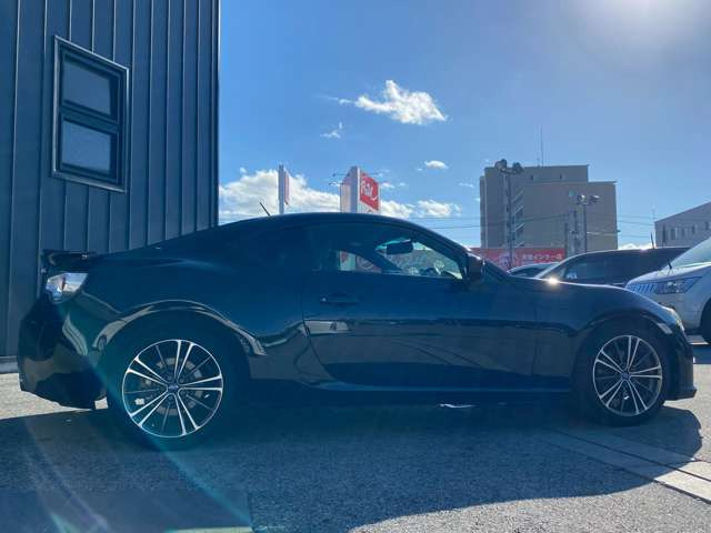 ����Ȃ��Ԃ̐����̔����\�ł�!(�L�b�`���J�[��ύڎԁA�_���v�J�[�⃌�v���J�ԁA�o�X�ȂǂȂ�)���s���SUV�͖ܘ_�AEV(�d�C������)��n�C�u���b�h(PHEV�܂�)���[�Ԏ��т��������܂�!���ł������k��!