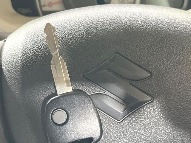 �y�L�[���X�z�������ꂽ�ꏊ����ł��{�^����Ńh�A�̊J���E�{�����ł���̂łƂ��Ă��֗�!�h�A�̌�������ɏ������邱�Ƃ�����܂����