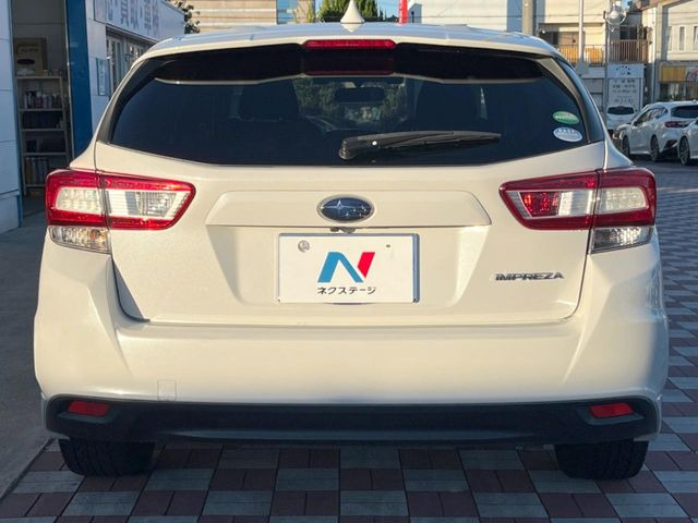 安心の最長10年・走行無制限保証(有償)をご用意。保証内容も充実はもちろん、無料点検&オイル交換や、年中無休の全国・24時間ロードサービスも付帯されておりますのでご安心下さい。