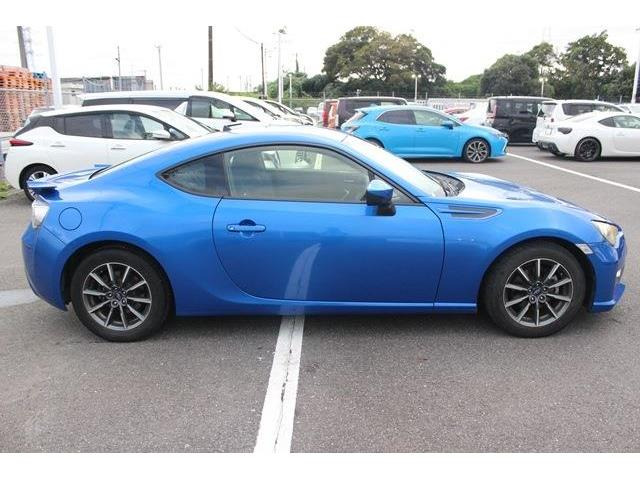 �̔��͂����X���������邨�q�l����ł��B���Ǝҗl�ւ̔̔��͂��f�肳���Ă��������܂��B�Ԍ������ԗ��̏ꍇ�́A�Ԍ����擾�������x�������z�ŕ\�����Ă���܂��B