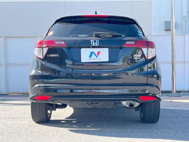 安心の最長10年・走行無制限保証(有償)をご用意。保証内容も充実はもちろん、無料点検&オイル交換や、年中無休の全国・24時間ロードサービスも付帯されておりますのでご安心下さい。