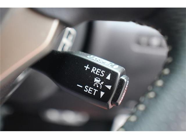 いざというときに頼れる最長3年の長期保証もご用意しております。困った時に安心してお使いいただけるように、免責金や工賃のお客様負担もございません。ご不明な点がございましたらスタッフまでお問い合わせくださ