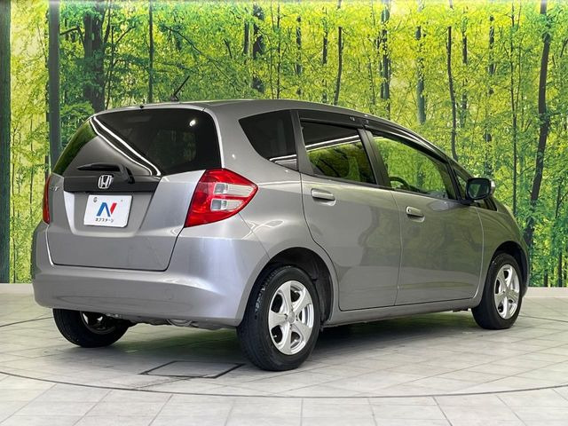 ☆全国のネクステージからお取り寄せが可能※!遠方の店舗に展示してあるクルマが気になる場合も、最寄りの店舗でご覧いただくことが可能です!是非私たちに要望をお聞かせください!※別途費用