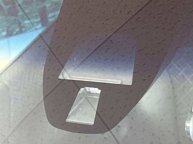 �y�V�e�B�u���[�L�A�N�e�B�u�V�X�e���z�ᑬ���s���ɑO���̎ԗ�����F�����A�Փ˂������Ȏ��͌x��ƃu���[�L�ŏՓˉ���Ɣ�Q�y�����A�V�X�g�B�����S�Ƀh���C�u�����y���݂��������܂��B