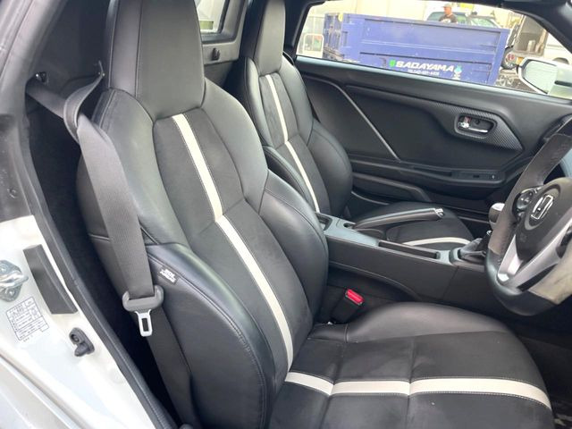 �y��p�X�|�[�c�V�[�g�z�z�[���h���ɗD��A�J�[�u���̑̂������}�����Ă���܂��B�܂��A�̂Ƀt�B�b�g���邩�獘��w�������ɂ����A�����O�h���C�u�⍂�����s�ł����K�ɂ��߂������������܂���