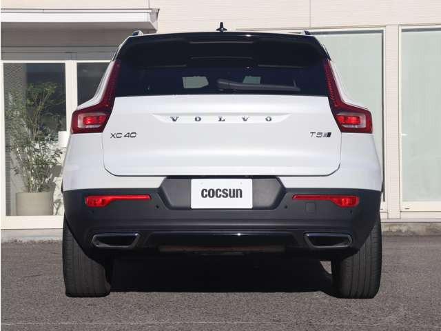 ���s�^�G���W���ɂ̓{���{�̔F�؂��擾����MOTUL�̍����I�C��SPECIFIC RBS0-2AE(0W-20)���g�p���܂��B