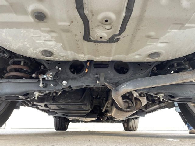 下回りがきれいなうちに、防錆加工の施工がオススメ。降雪地域はもちろん、沿岸部にお住いの方や、趣味でマリン・ウィンタースポーツをされる方にご好評いただいております。