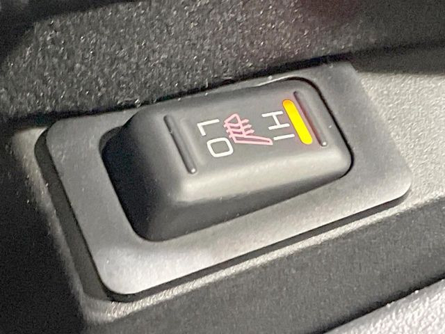 �y�V�[�g�q�[�^�[�z�������ɏd�󂷂�V�[�g�q�[�^�[!�G�A�R����葁�����܂��Ă����̂Ŋ�����̐l�����S�ł��ˁ�G�A�R���̉����͊������邩����A�Ƃ������ɂ����������߂ł��B