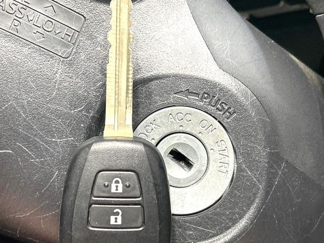 �y�L�[���X�z�������ꂽ�ꏊ����ł��{�^����Ńh�A�̊J���E�{�����ł���̂łƂ��Ă��֗�!�h�A�̌�������ɏ������邱�Ƃ�����܂����