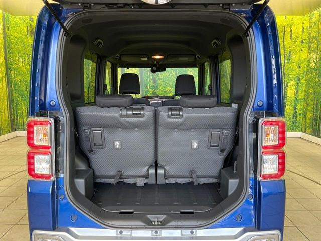 ���i�̂���������ʋ΁A���}���ɏ\���ȉ׎��X�y�[�X���m�ۂ��Ă���܂��B�Z�J���h�V�[�g��|���ƁA�傫�ȉו��̐ύڂ��\�ł���