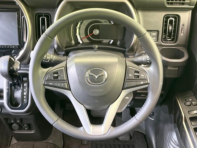 �y�����v�����X�e�A�����O�z�㎿�Ȋv���g�p���邱�ƂŁA��ɂ����������݂ƂĂ��^�]���₷���n���h���ł���