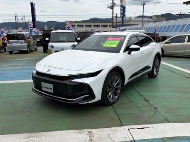 クラウンクロスオーバー2.5 G アドバンスト レザー パッケージ E-Four 4WD