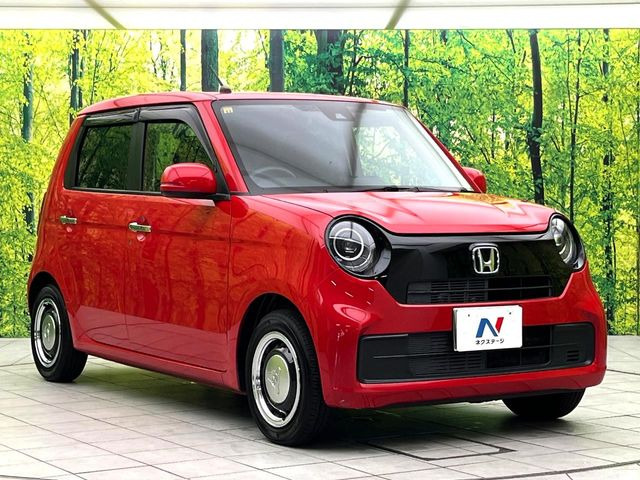 高透明度のガラス皮膜で撥水はもちろん、上質なツヤ・光沢を実現。紫外線や酸性雨から大切な愛車を保護し、色あせ・劣化を防止。「弾スプラッシュコート」、「弾プリミッサコート」からお選びいただけます。