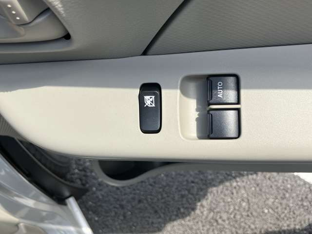 �p���[�E�B���h�E