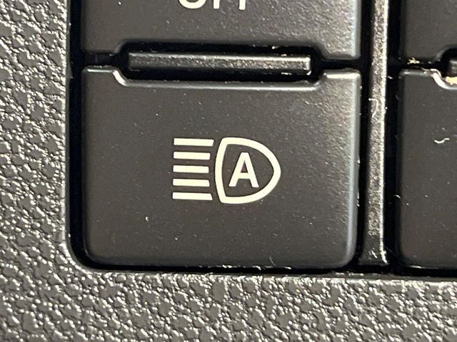 �y�A�_�v�e�B�u�n�C�r�[���z�����܂Ŗ��邭�Ƃ炷�n�C�r�[�����s�Ԃ�Ό��ԂɏƎ˂��Ȃ��l�A�����Œ���!����蓮�Ő؂�ւ���K�v���Ȃ��A��ԑ��s���̃X�g���X���y���B���S������ɂ���^���܂��B