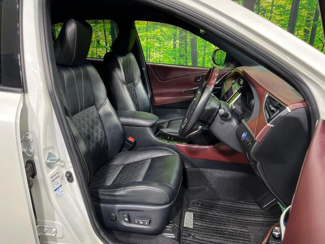 �y�n�[�t���U�[�V�[�g�z�������ƍ���S�n�𗼗������l�C�̃V�[�g���w�ʁE���ʂ̃t�@�u���b�N�f�ނ́A�ʋC���̗ǂ��⊊��ɂ����ɗD��Ă��܂��B�C���╞���ɍ��E���ꂸ���K�ɂ���肢�������܂��B