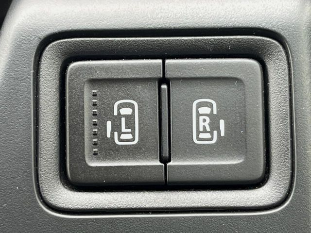 �y�����p���[�X���C�h�h�A�z�L�[��^�]�Ȃ̃X�C�b�`�Ō�ȗ����X���C�h�h�A�̊J���\���d��������͂����ăh�A���J����K�v�������A�����Ȃ��q�l�ł��ȒP�ɊJ���߂ł����K�ł���