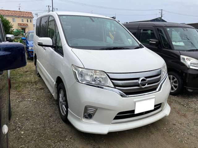 セレナ2.0 ハイウェイスター エアロモード 4WD