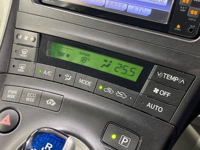 �y�I�[�g�G�A�R���z��x���D�݂̉��x�ɐݒ肷��΁A�ԓ��̉��x�����m�����ʂ≷�x�������Œ����B����&hellip;����&hellip;�Ɖ��x���X�C�b�`���������K�v�͂���܂���B���K�Ȏԓ���Ԃɂ͕K�{�̋@�\�ł��ˁ�